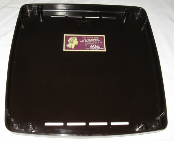 Golden Throat label inside of bottom of case